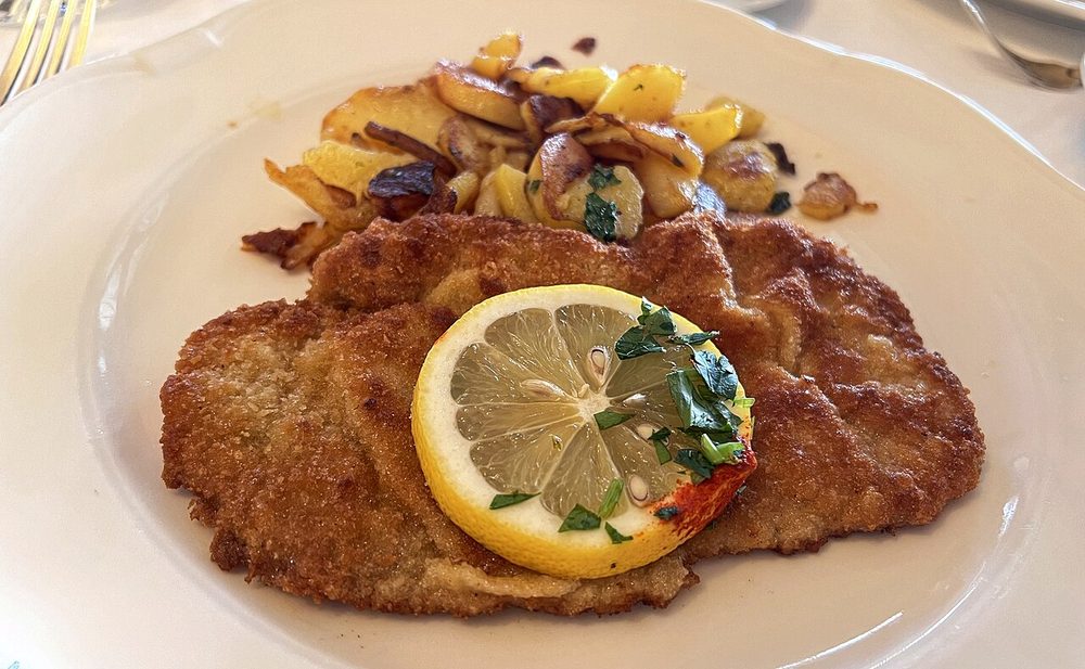 Wiener Schnitzel mit Zitrone