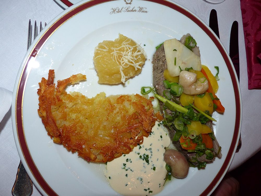 Gesottener Tafelspitz mit Beilagen